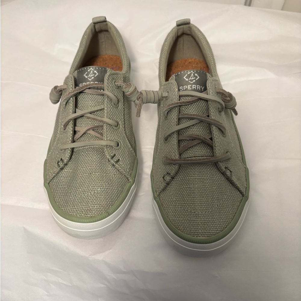 Sperry women’s Green Canvas crest vibe Baja Boat Shoes